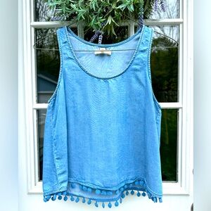 Denim tgla tank with pompom detail - Size XS 🩵